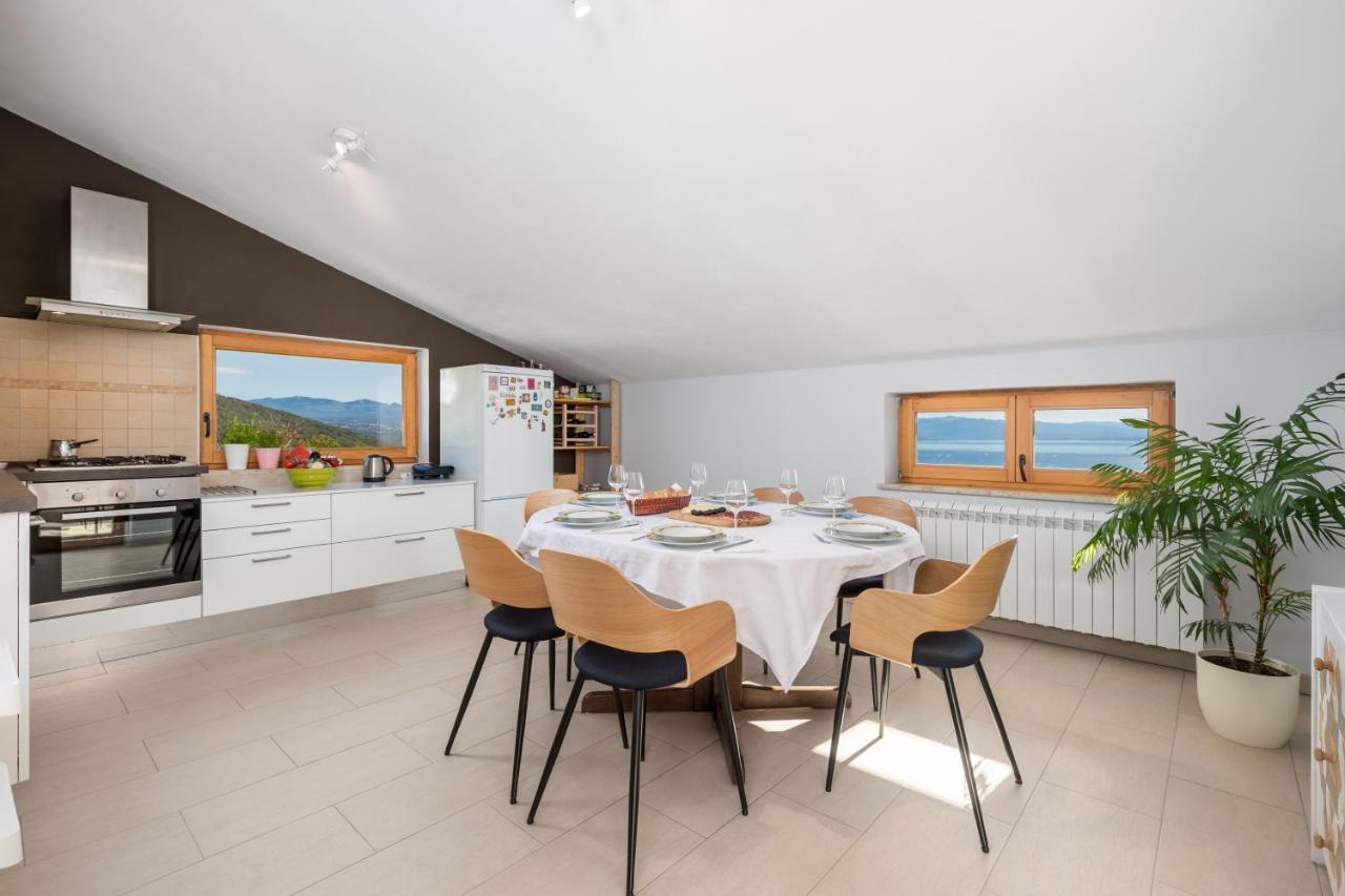 Blue Horizon Apartment Опатия Екстериор снимка